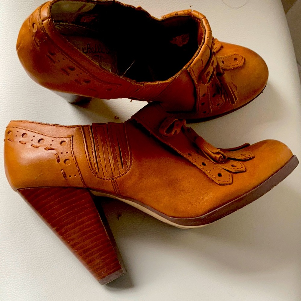 Seychelles Heels Size 10 women’s Used Leather